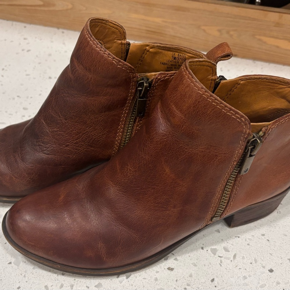 Lucky Brand Tan Leather Ankle Booties , Size 7M (EU 37.5) - Picture 7 of 11